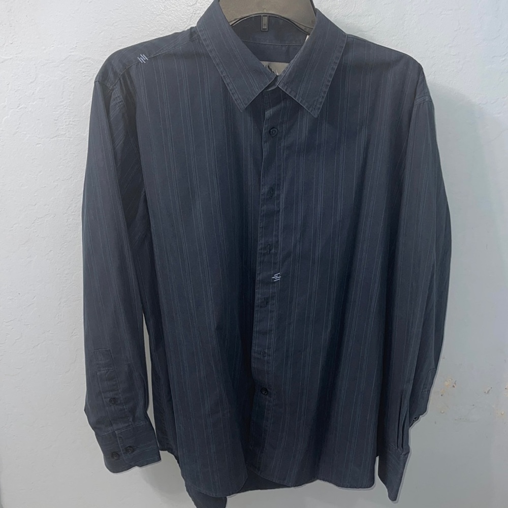 Bruno New York Dark Blue Long Sleeve | Large | 60% Polyester | 40% Cotton